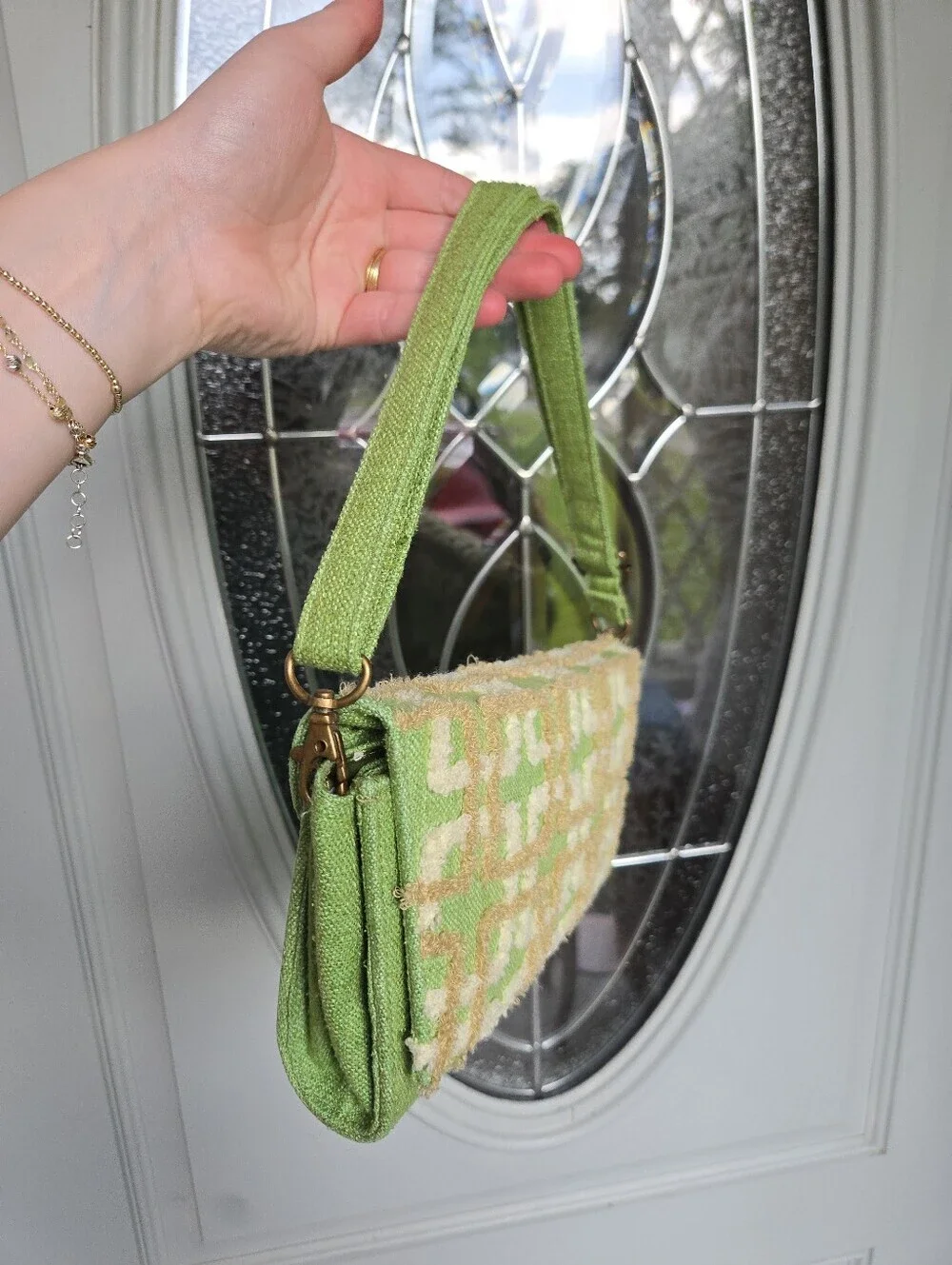 Green Geometric Clutch